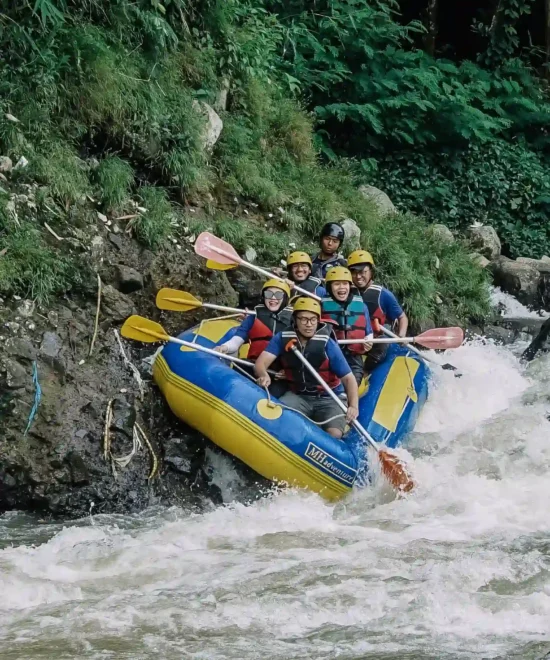 Rafting dan Team Building di Taman Bukit Palem Pancawati